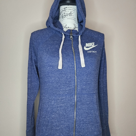 Nike women's zip up hoodie - Picture 2 of 4